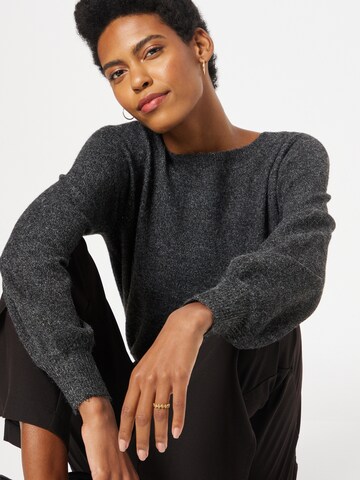 VERO MODA Sweater 'BRILLIANT' in 