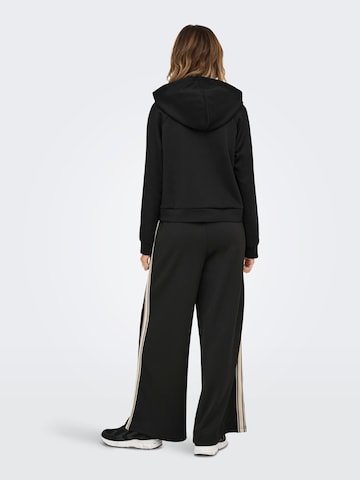 ONLY Sweatshirt 'ONLLue' in Zwart