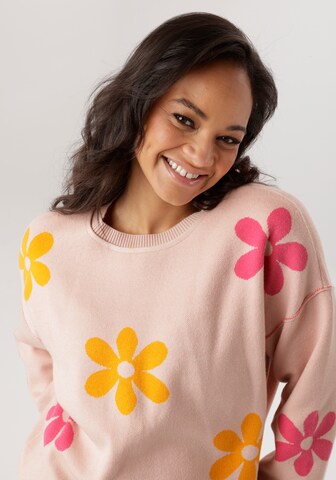 Aniston Pullover in Beige