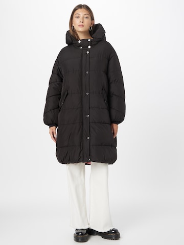 ESPRIT Winter Coat in Black: front