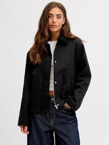 JJXX Overgangsjakke i sort: forside