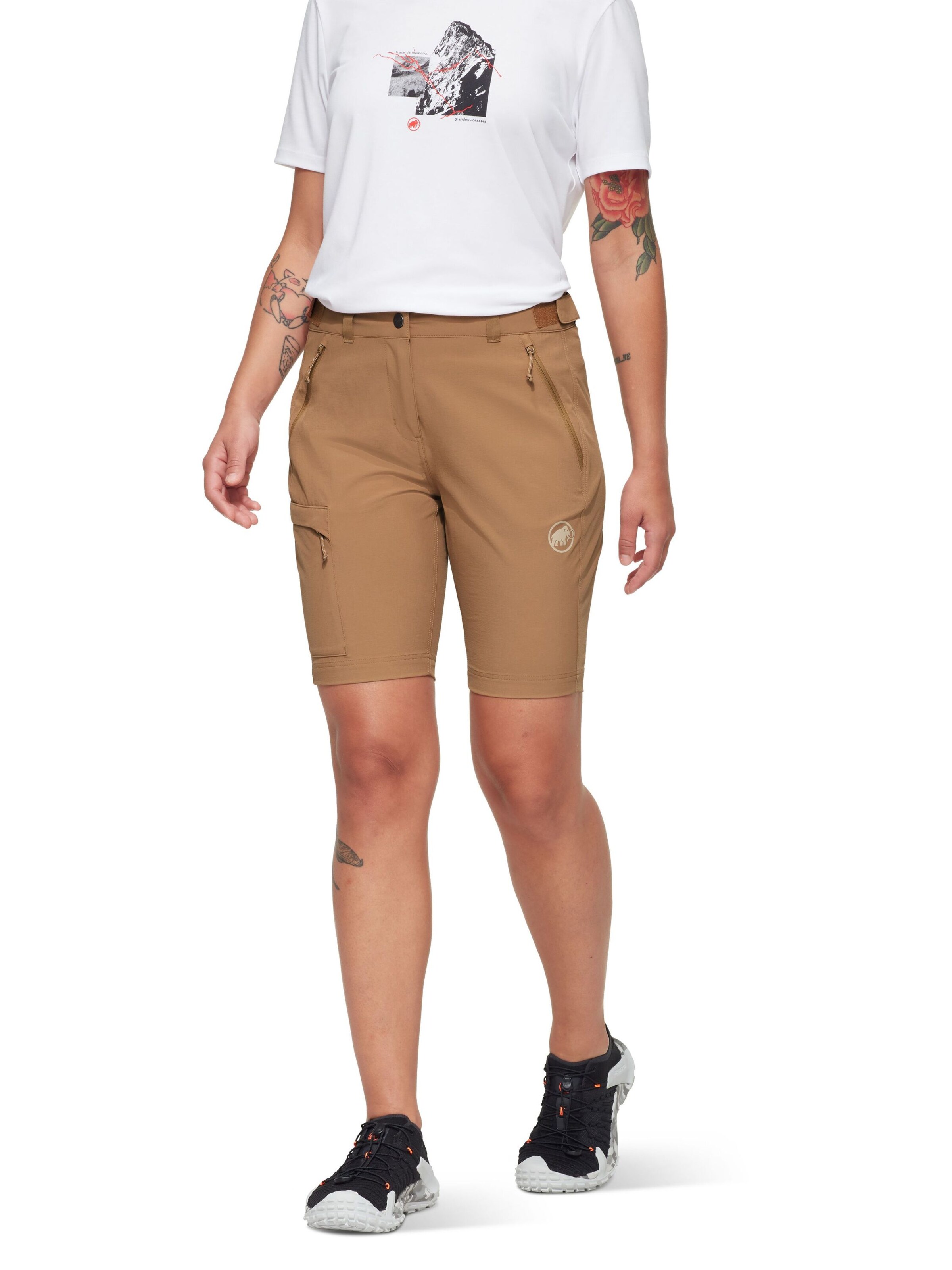 MAMMUT Slim fit Workout Pants in Beige: front