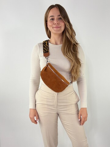 lePelou Belt bag 'LIVIA medium' in Brown