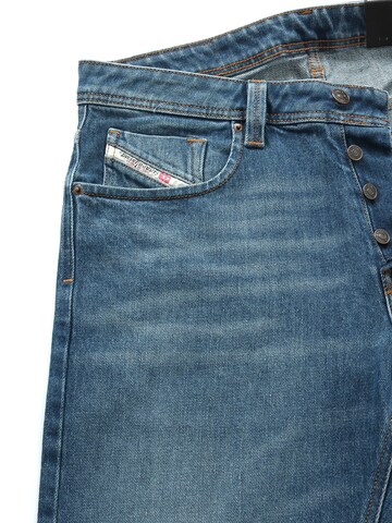 regular Jeans 'MARKEE R9K39' di DIESEL in blu