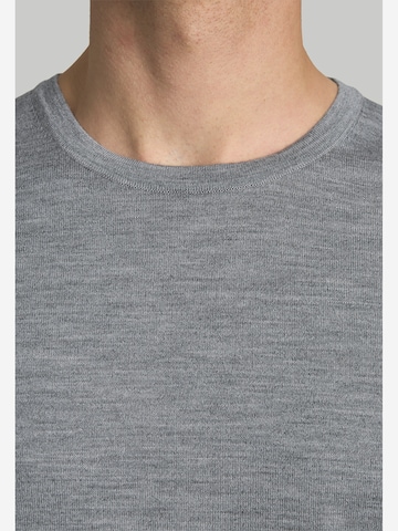 MAERZ Muenchen Pullover in Grau