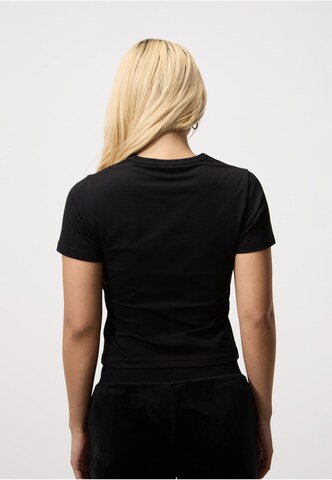 Tricou 'Dach' de la Juicy Couture pe negru
