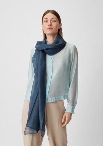 COMMA Wrap in Blue: front