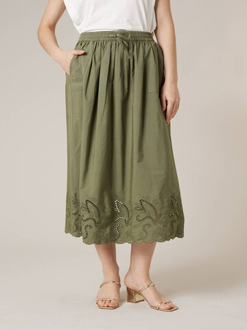 Jupe 'INATA' Deeluxe en vert : devant