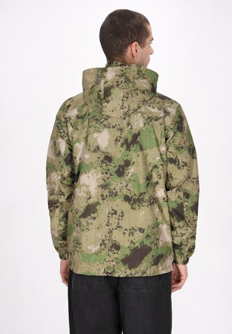 TUFFSKULL Between-Season Jacket in Green