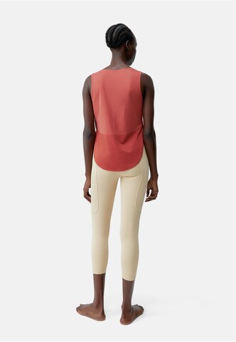 Born Living Yoga Sporttop 'Caliope' in Rood