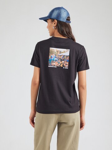Champion Authentic Athletic Apparel T-Shirt in Schwarz: Vorderseite