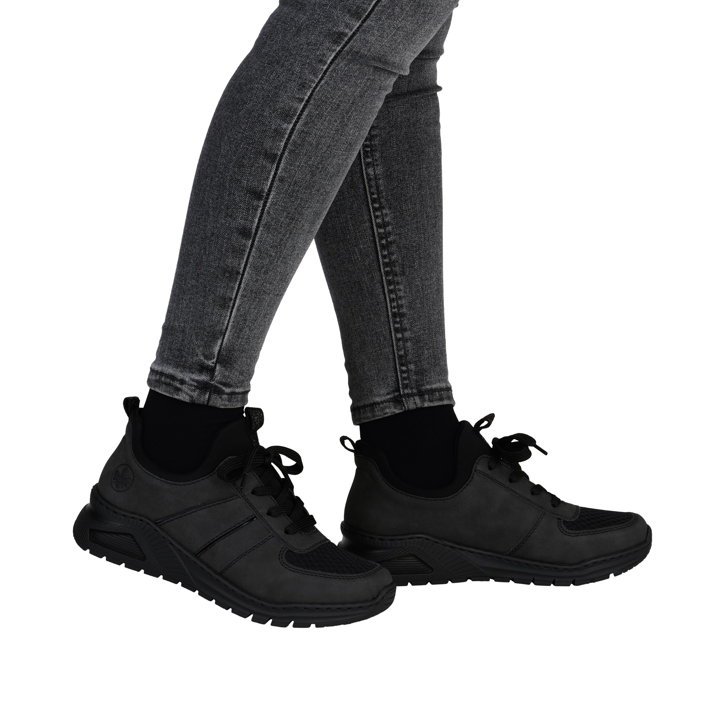 Rieker Slipper in Grau: Vorderseite