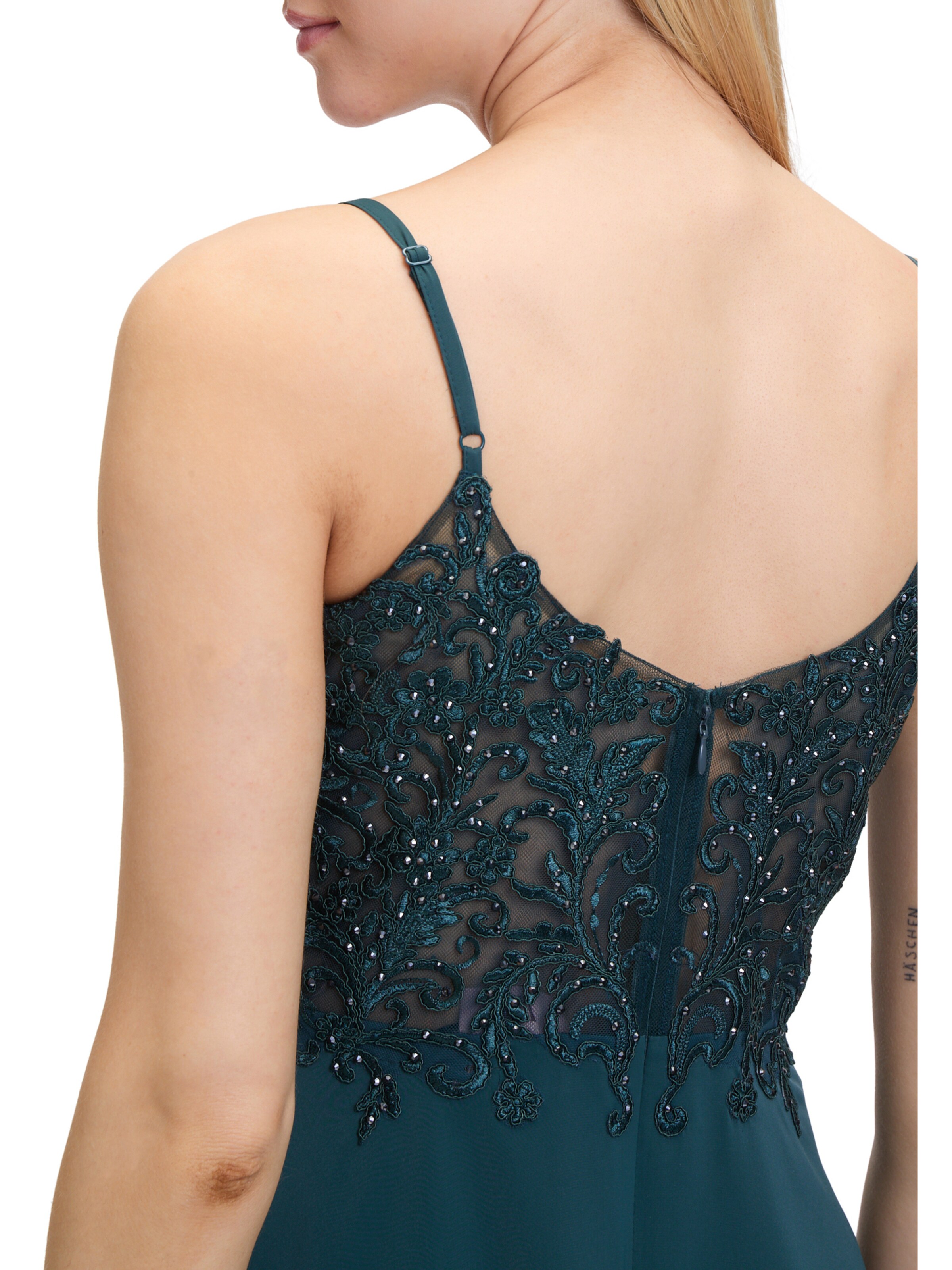 Vera Mont Abendkleid in Grün