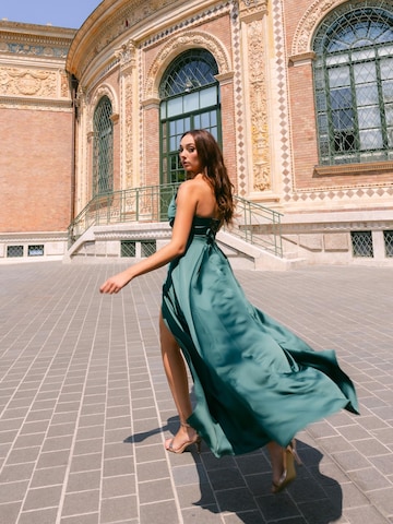 GRAZIA STORE Společenské šaty 'Ajsa' – zelená