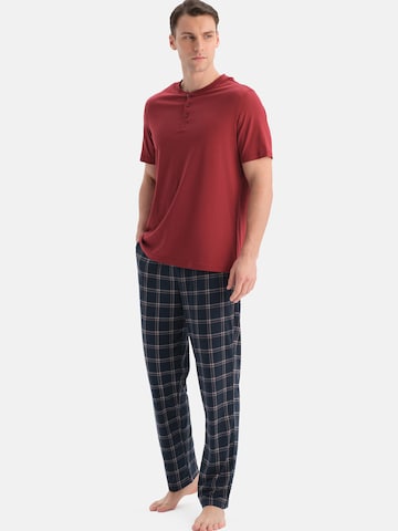 Pyjama long Dagi en rouge