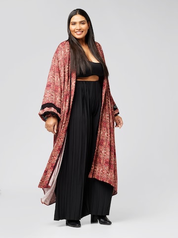 Guido Maria Kretschmer Curvy Kimono 'Halina ' värissä punainen