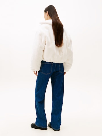 Veste d’hiver Tommy Jeans en blanc