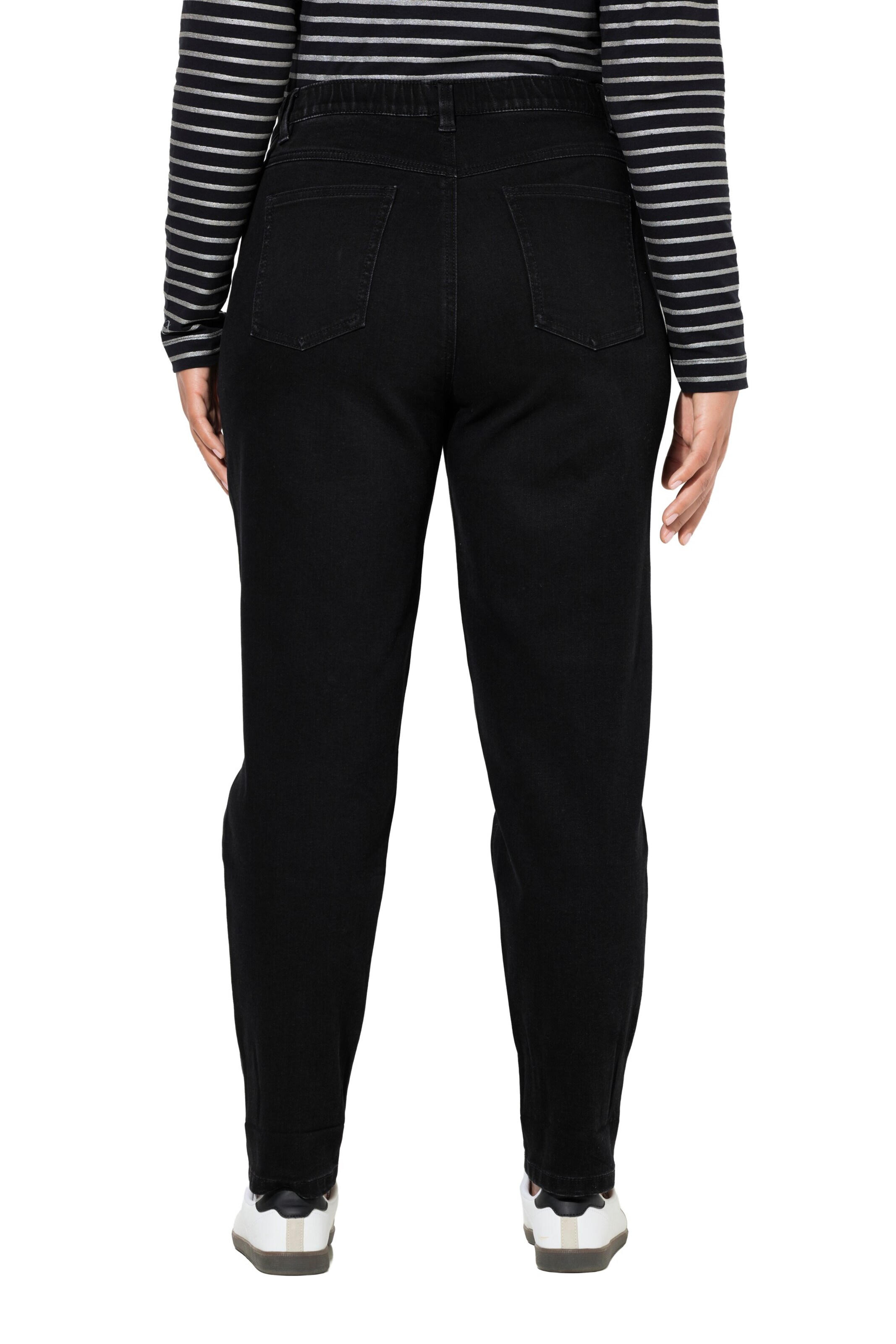 LAURASØN Slimfit Jeans in Zwart