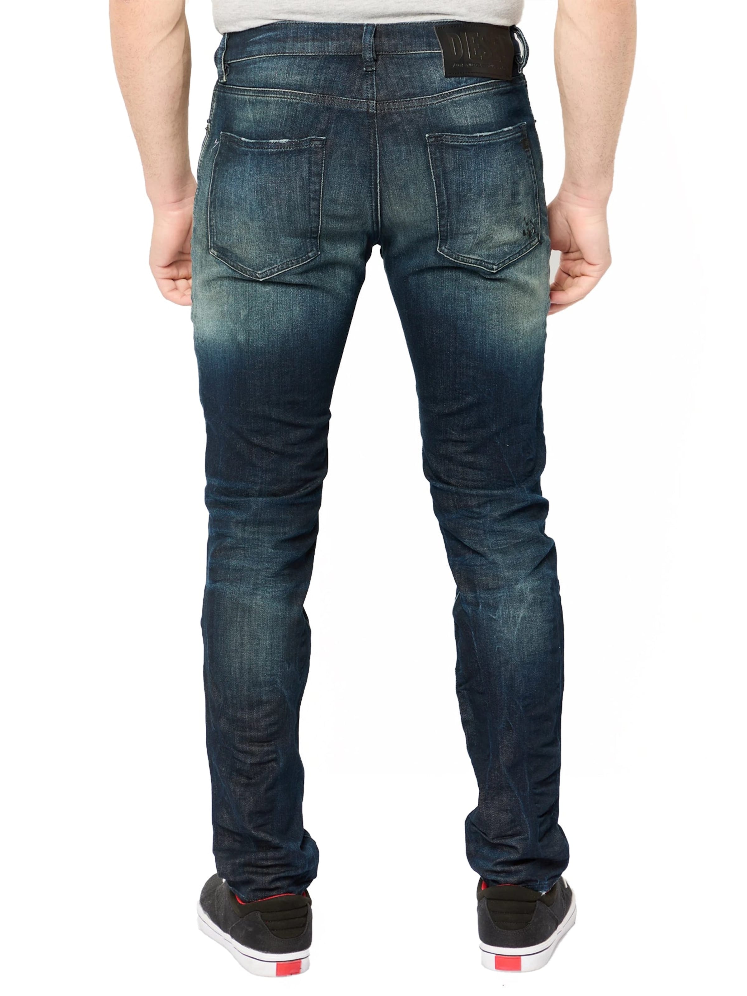 DIESEL Slimfit Jeans 'D-STRUKT SUPERSTRETCH JOGGJEANS'‌‌‌‌‌‌‌‌ in Blau