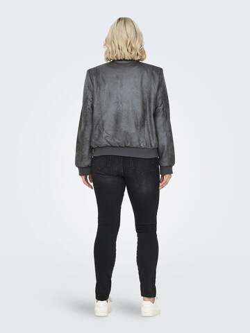 ONLY Carmakoma - Chaqueta de entretiempo 'PARIS' en gris