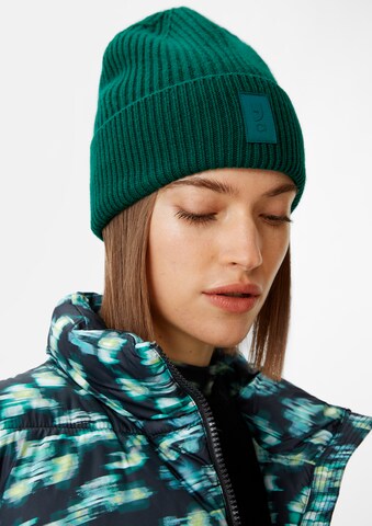 comma casual identity Beanie in Green: front