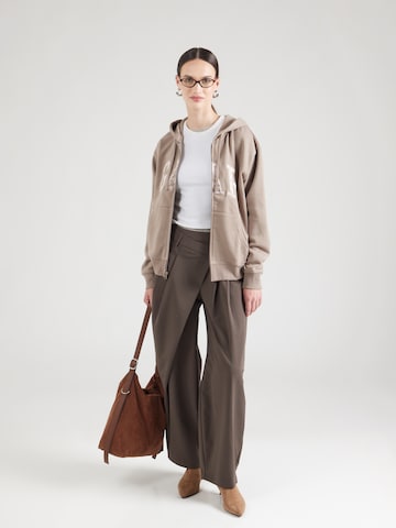 GAP Sweatjacka 'Heritage' i brun