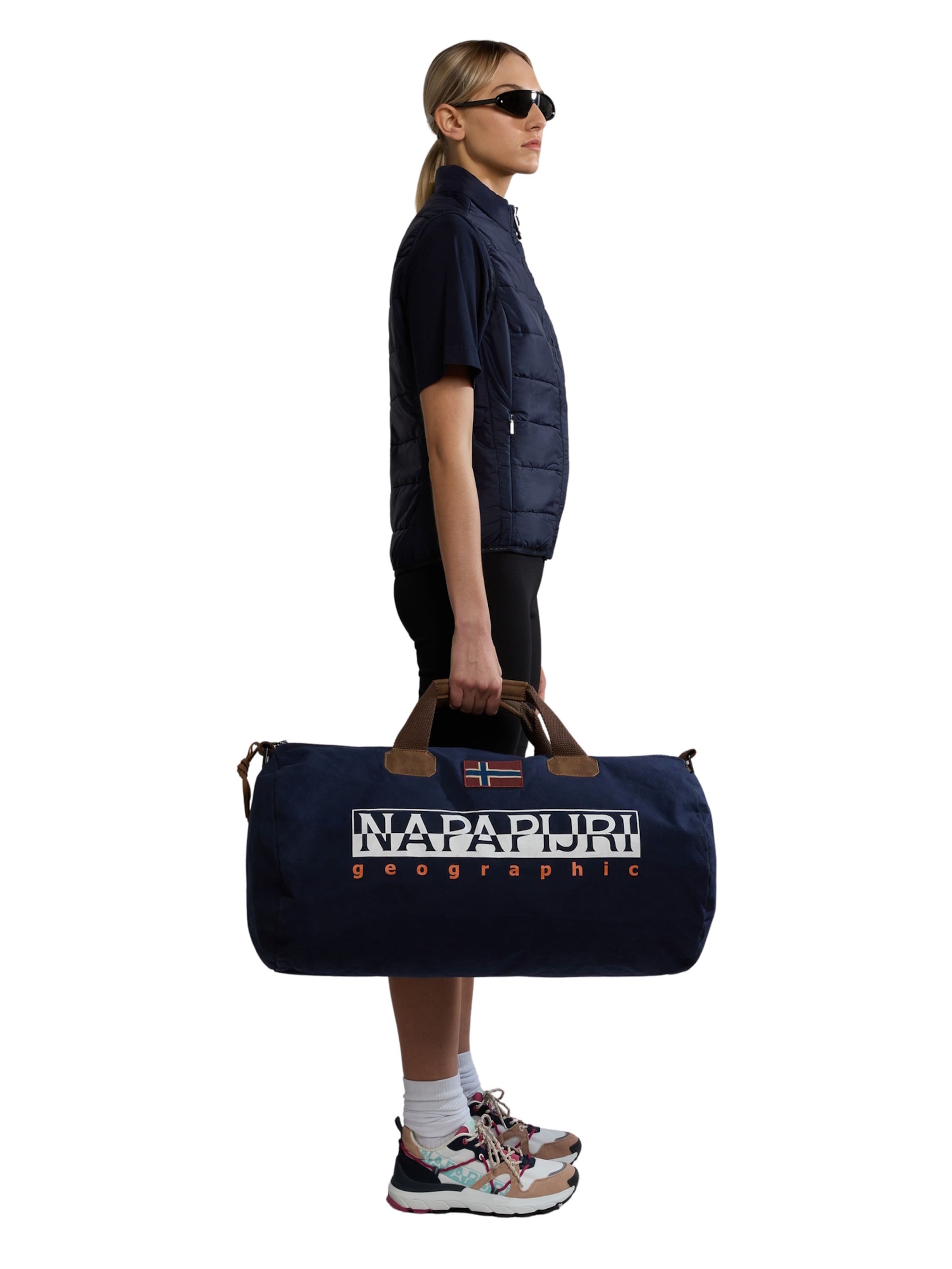 NAPAPIJRI Weekender 'Bering 3' in Blau: Vorderseite