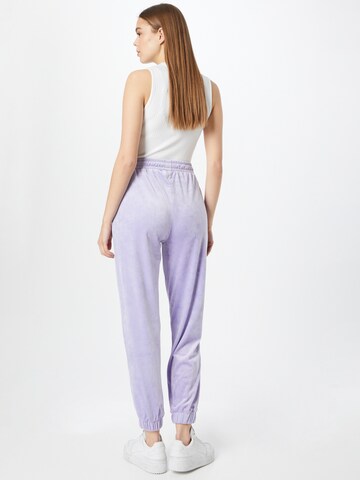 Urban Classics Tapered Hose in Lila