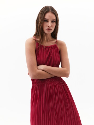 Robe de soirée OXXO en rouge