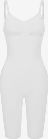 cfab (formerly creamy fabrics) - Body moldeador 'Bodysuit Sculpting Shapewear mit Shorts' en blanco: frente