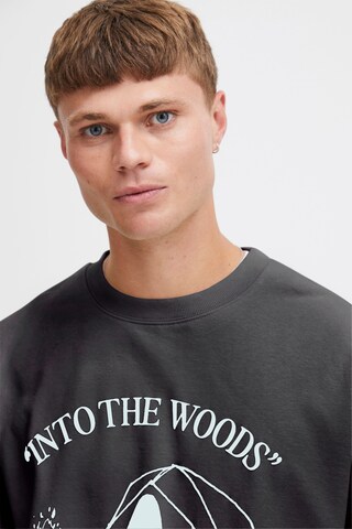 !Solid - Sweatshirt 'Hamad' em preto