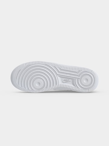 Sneaker 'Air Force 1' di Nike Sportswear in bianco