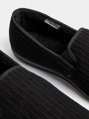 Pantoufle Marks & Spencer en noir