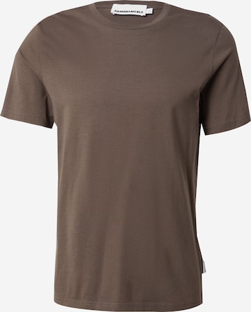 T-Shirt 'JAAMES' ARMEDANGELS en marron : devant
