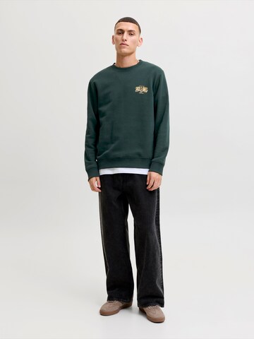 JACK & JONES - Sudadera 'JJAERO' en verde