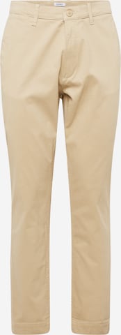 ESPRIT - Slimfit Pantalón chino en beige: frente