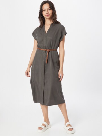 VERO MODA Платье-рубашка 'IRENE' в Серый: спереди