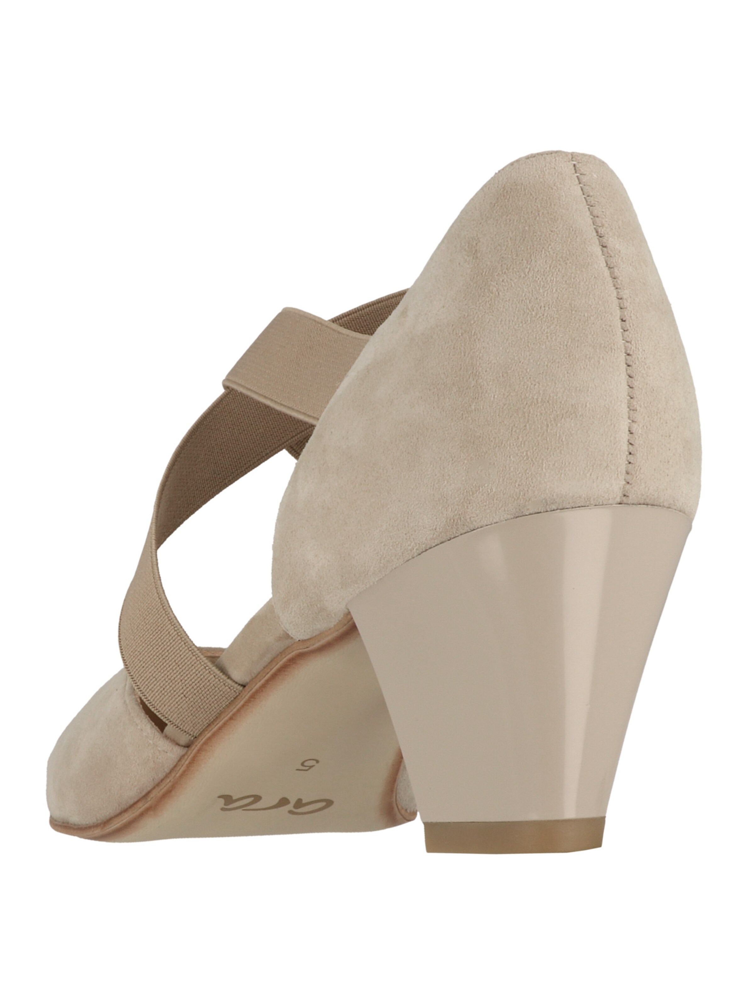 Décolleté di ARA in beige