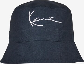 Chapeaux Karl Kani en bleu : devant