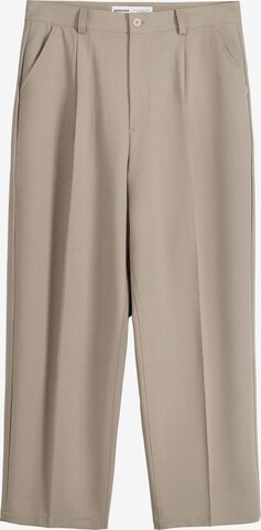 Bershka Loose fit Pleat-Front Pants in Grey: front