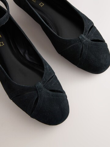 Next Ballerina met riempjes 'Forever Comfort' in Zwart