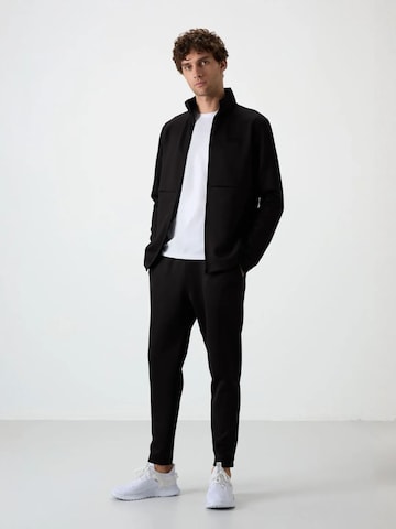 Survêtements Tommy Life en noir