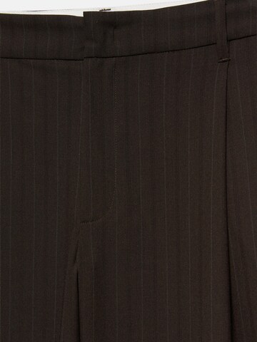 Loosefit Pantalon à pince Pull&Bear en marron