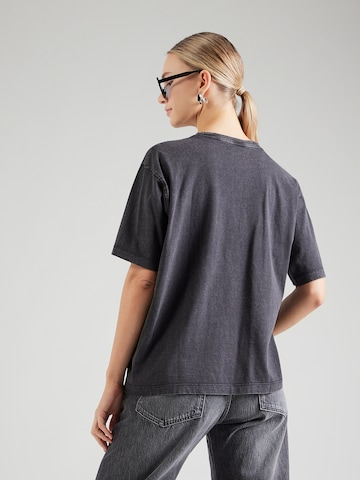 GUESS JEANS Тениска 'ICONIC' в черно