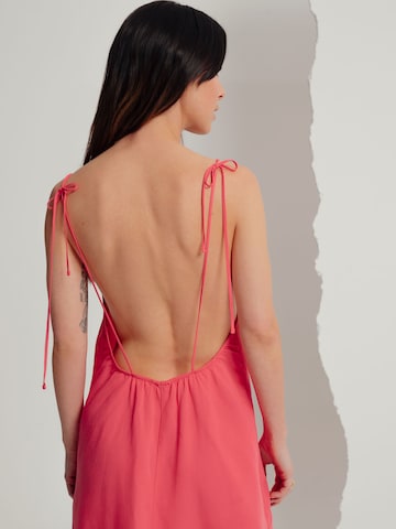 A LOT LESS - Vestido de verano 'Giselle' en rosa