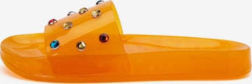 Flip-flops de la Katy Perry pe portocaliu