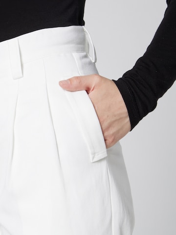 balta Guido Maria Kretschmer Women Siaurėjantis Klostuotos kelnės 'Nicola '