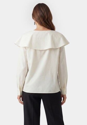Usha - Blusa en beige