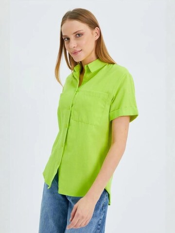 Maglietta di MixRay in verde