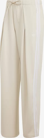Pantaloni con pieghe 'Adidas Originals By Jennie' di ADIDAS ORIGINALS in beige: frontale